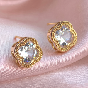 Premium Gold Clover Crystal Stud Earrings for Women & Girls | Elegant Minimalist Everyday Wear & Office Jewelry – KANKAALI